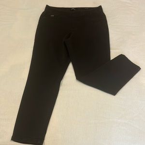 EUC women’s Nine West skinny crop jeggings